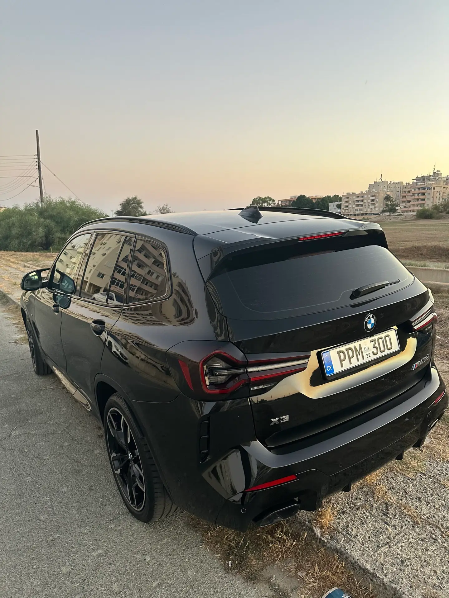 
								BMW X3 M40d 2022 full									